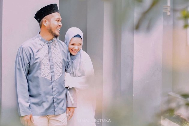 8 Intimate Moments of Dewi Sandra and Her Husband, Rarely Shown, Harmonious Despite 11 Years Without Children 