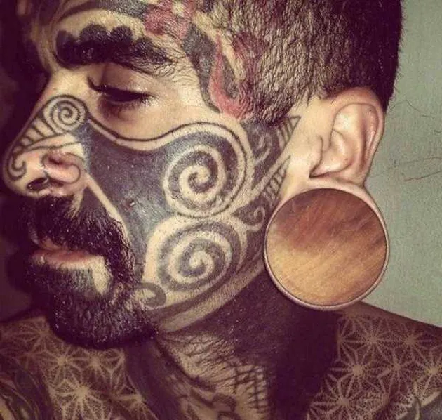 foto unik, foto aneh, foto lucu, foto keren, foto tato, tato unik