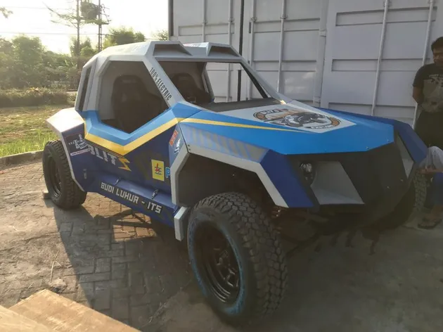 mobil listrik, blits, mobil listrik ITS