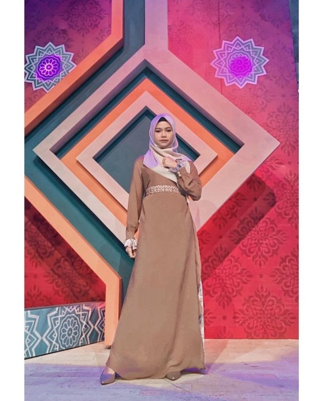 8 Charms of Rara LIDA When Performing in Hijab, Called More Beautiful and Elegant