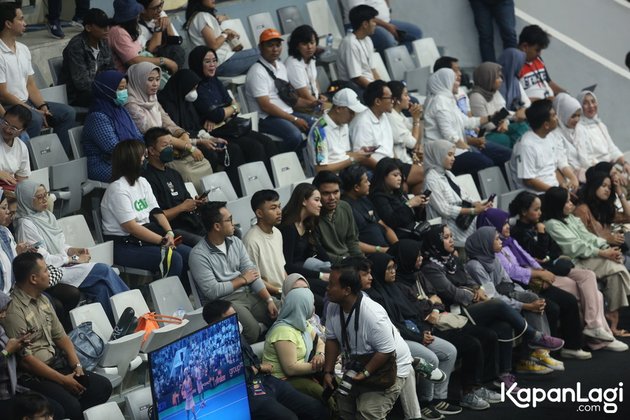 8 Photos of Aaliyah Massaid and Thariq Halilintar Watching Sport Party: Clash of Celebrity, Getting Closer