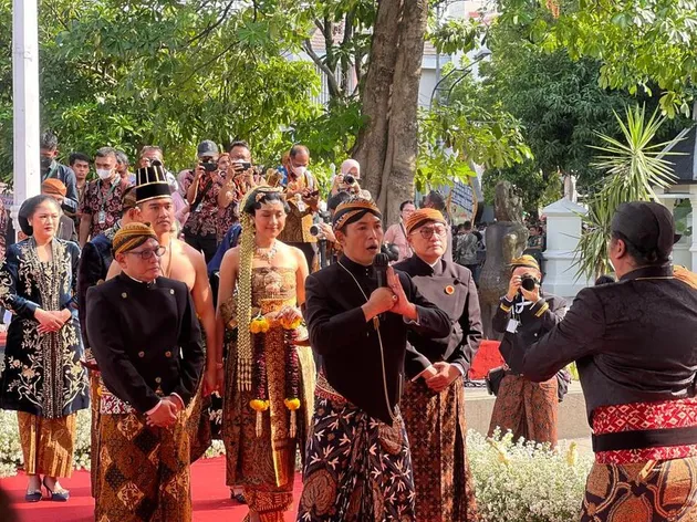 Ngunduh Mantu Kaesang dan Erina
