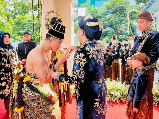 Ngunduh Mantu Kaesang dan Erina