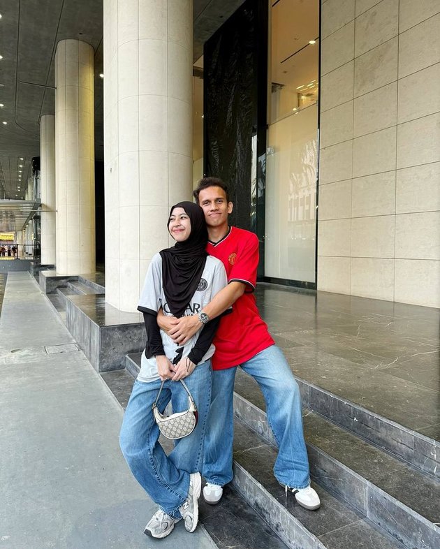 8 Pictures of Adiba Khanza & Egy Maulana Fikri Getting More Intimate After Marriage, Called the Halal Version of Dating