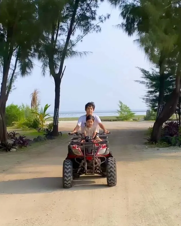 Arsen Anak Rifky Balweel dengan Risty Tagor
