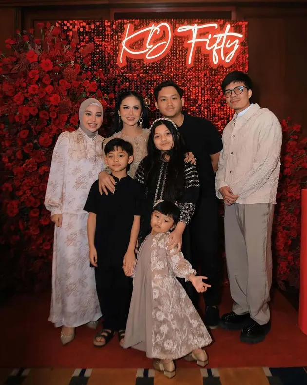 Potret Arsya dan Arsy Hermansyah 