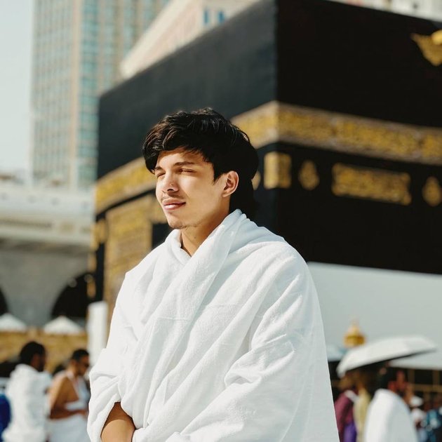 8 Portraits of Atta Halilintar Revealing Stories After Performing Hajj, Amazed to See Millions of People Gathered in Arafah Plain Without Social Stratification