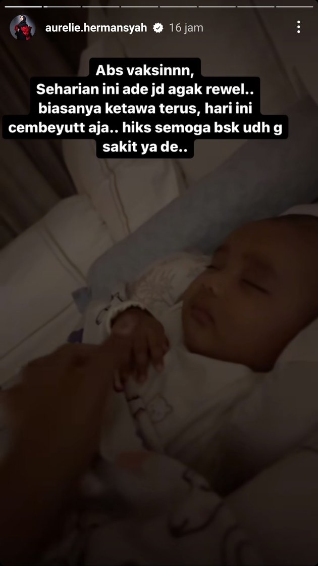 8 Portraits of Azura, Aurel Hermansyah and Atta Halilintar's Child, Sick After Vaccination, the Usually Cheerful Little One Becomes Fussy All Day