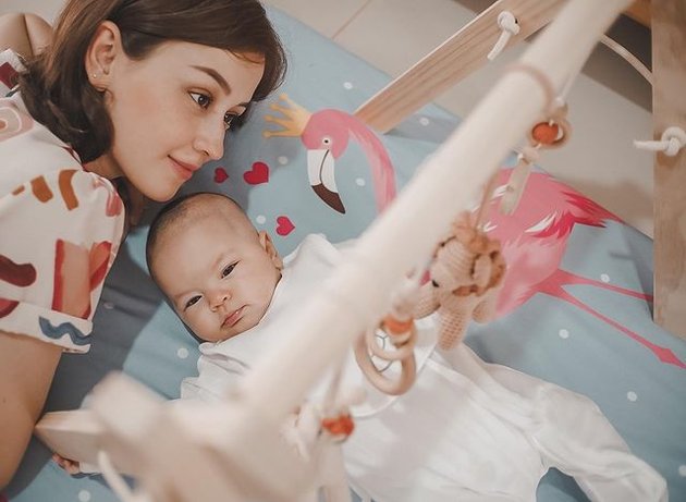 8 Pictures of Baby Aisyah, Kimberly Ryder's Second Child, Growing Up Beautiful, Cute, and Adorable!