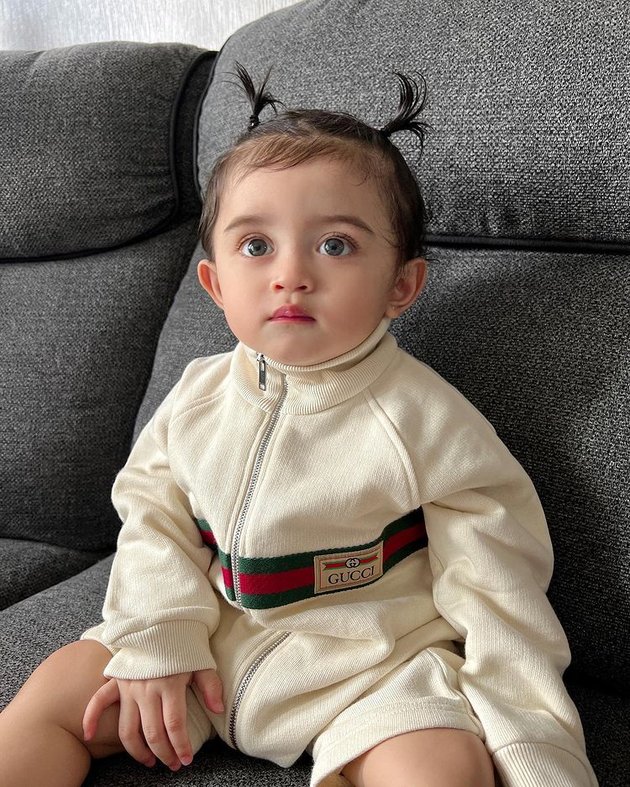 8 Pictures of Baby Guzel, Margin & Ali Syakieb's Child, Even More Beautiful with Their New Hairstyle