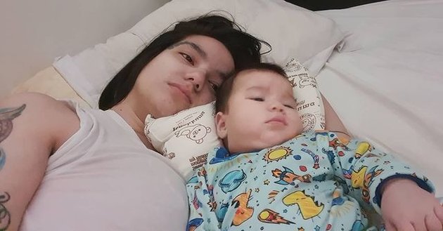 8 Photos of Baby Jerome, Sheila Marcia's Fourth Son, Who is Getting More Handsome and Adorable, His Face Looks Foreign!