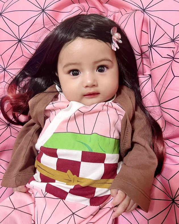 8 Portraits of Baby Nadhlyn, Nanda Arsyinta's Child, the Netizens' Smiling Idol