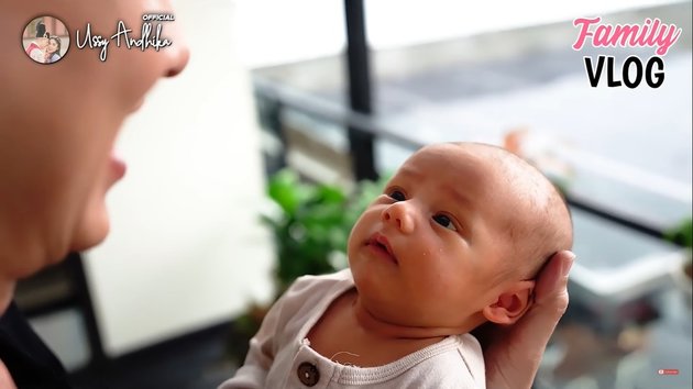 8 Portraits of Baby Saka Getting a Haircut by Andhika Pratama, Looking Handsome and Resembling His Father