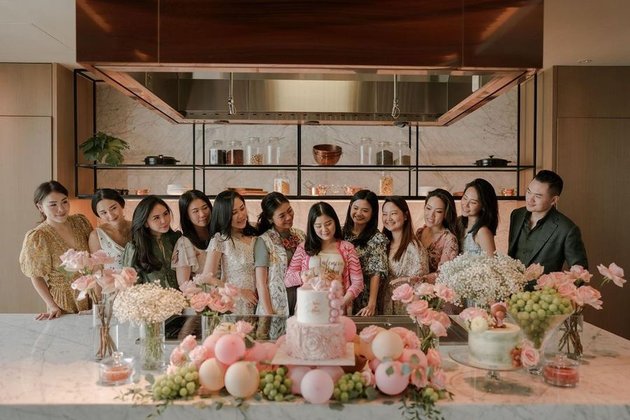 8 Portraits of Valencia Tanoe's Luxurious Baby Shower Held at Her Own Father's 6-Star Hotel, Welcoming a Baby Girl Soon - Revealing the Initials of the Little One