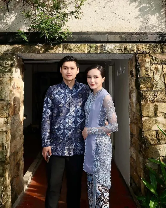 Beby Tsabina dan sang suami