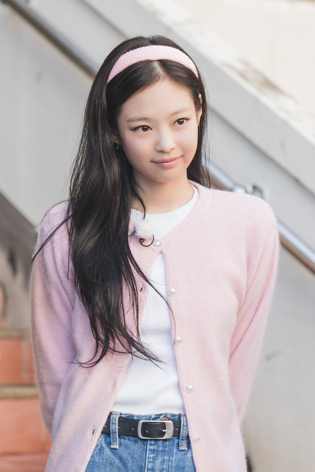 8 Portraits of the Latest Variety Show Stars 'APARTMENT404', Featuring Jennie BLACKPINK - Lee Jung Ha 'MOVING'
