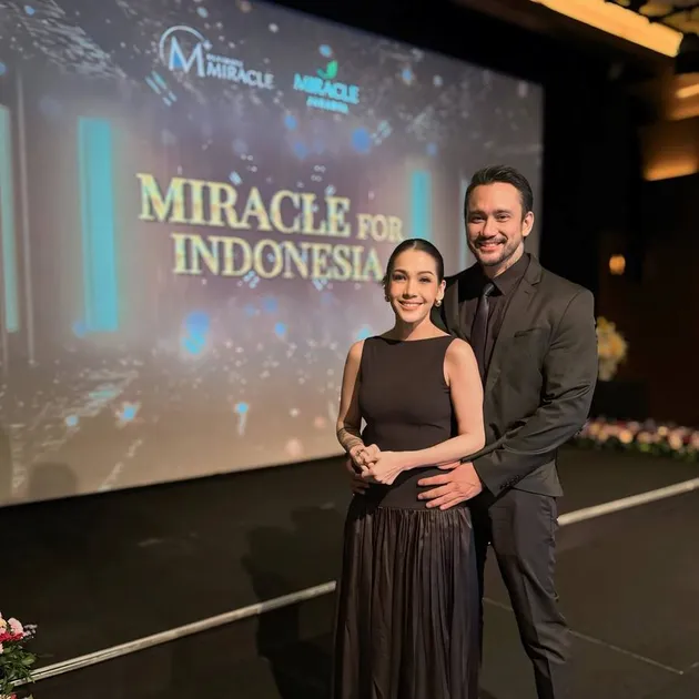 Mieke Amalia Cucu Pertama