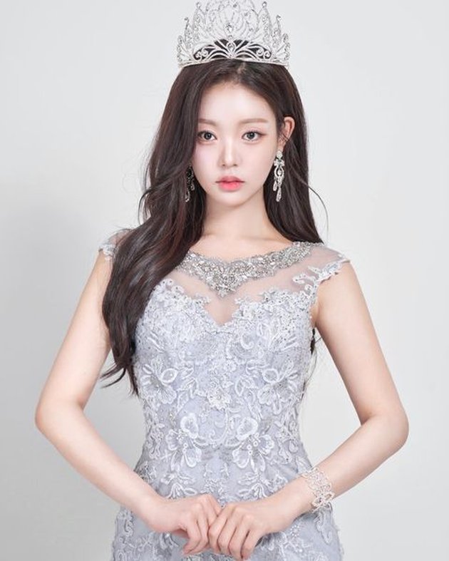 Pada tahun 2022, Korea mengadakan babak penyisihan tahunan Miss Korea 2022 di setiap kota. Di antara semua kontestan, ada satu orang yang menarik perhatian publik, yakni pemenang kedua di Seoul, Yoo Si Eun.