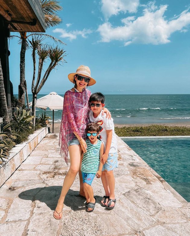 8 Photos of Carissa Putri's Vacation in Bali with Her Children, Very Happy After 2 Years of Not Returning to Indonesia
