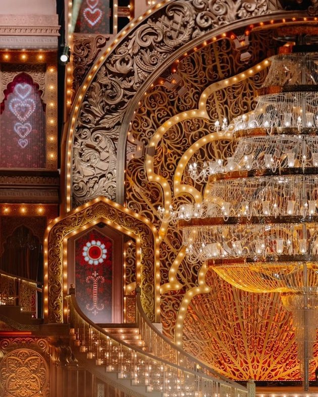 8 Portraits of Mukesh Ambani's Son's Sangeet Party Decoration 'Crazy Rich Asia', Grand like a Epic Movie - Party Spends 1.8 Trillion