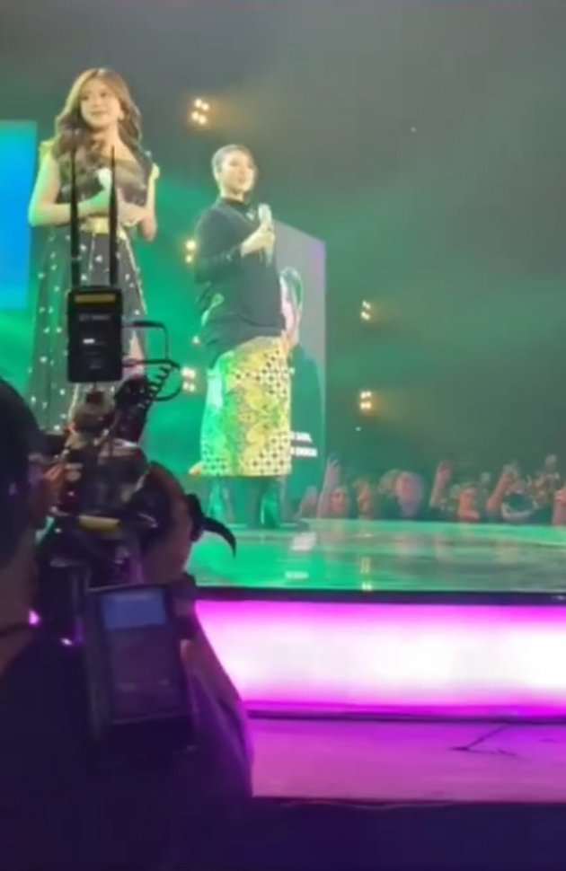 8 Moments of Brisia Jodie Being Asked to Step Back by an Audience Member, Video of Crying Backstage Goes Viral