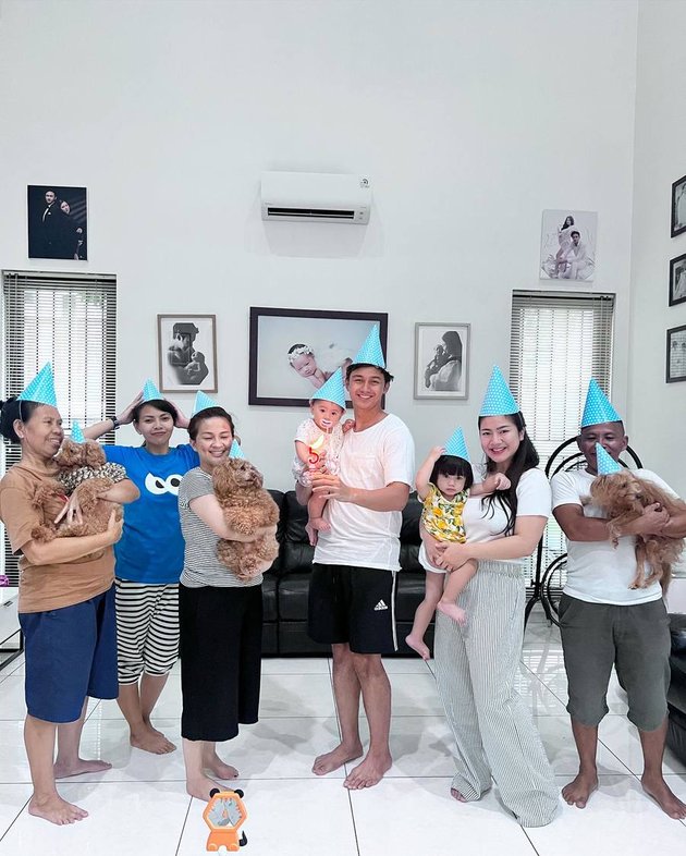 8 Potret Felicya Angelista Celebrating Her Dog's 5th Birthday, Netizens Focus on Her Eldest Daughter Instead