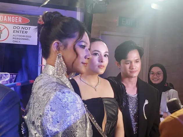 Gala Premiere Series TIRA