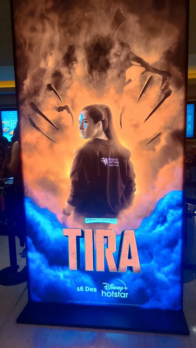 Gala Premiere Series TIRA
