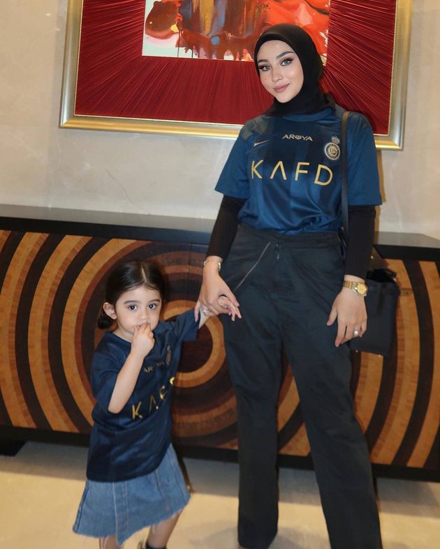 8 Potret Gaya Guzel Anak Margin and Ali Syakieb who are increasingly beautiful and fashionable