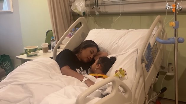 8 Potraits of Gewa Putri, the Late Glenn Fredly's Daughter, Suffering from Pneumonia, Fever up to 40 Degrees - Must be Hospitalized for 4 Days