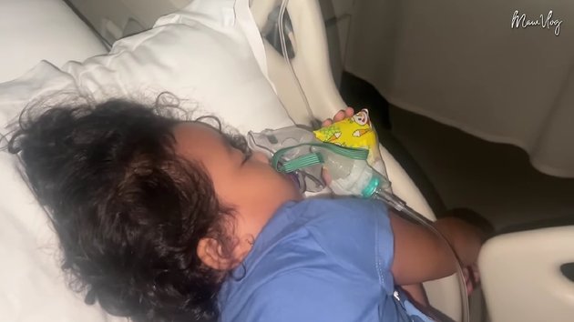 8 Potraits of Gewa Putri, the Late Glenn Fredly's Daughter, Suffering from Pneumonia, Fever up to 40 Degrees - Must be Hospitalized for 4 Days