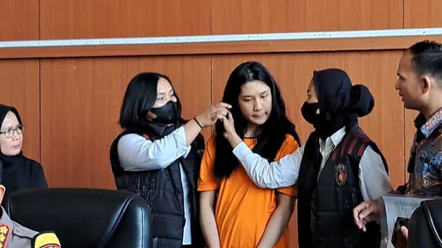 8 Portraits of Ghisca Debora Determined as Suspect of Coldplay Concert Ticket Fraud, Embezzling Rp5.1 Billion - Claims to Know Insider