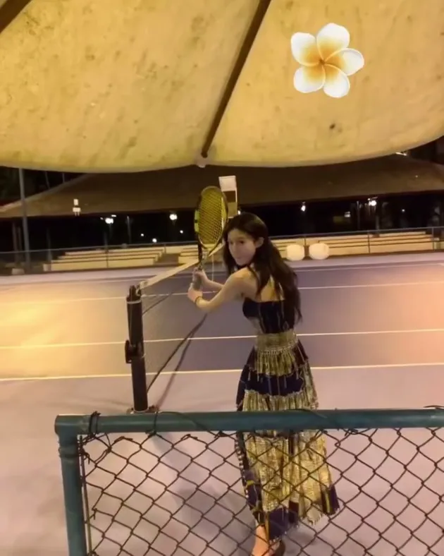 Potret Go Yoon Jung di Bali