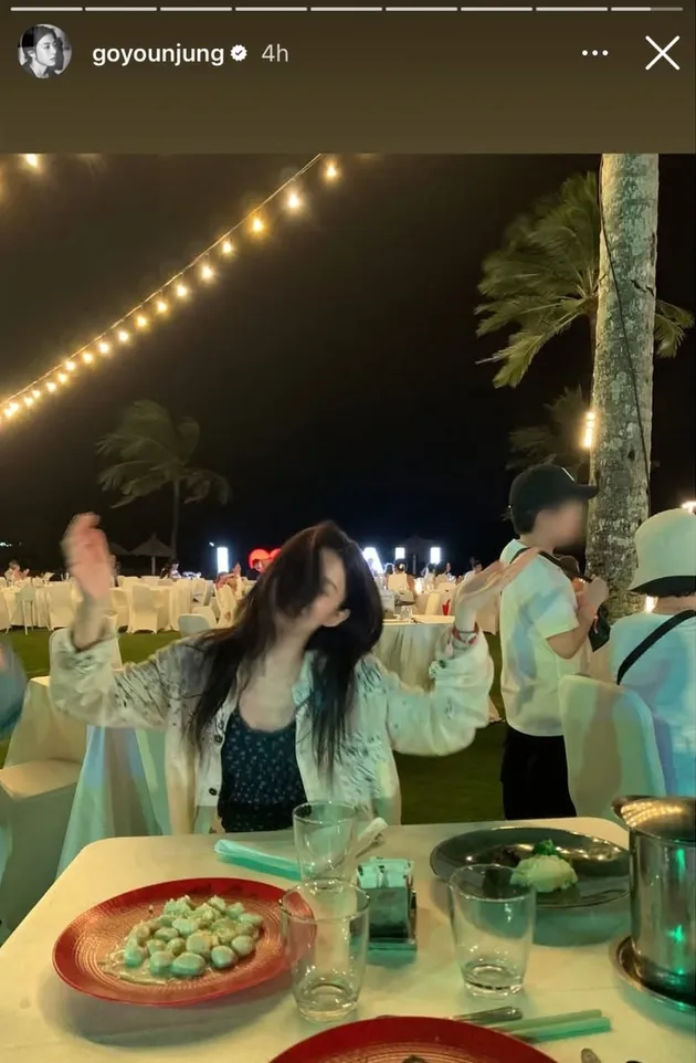 Potret Go Yoon Jung di Bali