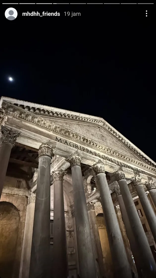 Hanni dan Minji Nikmati Liburan di Roma