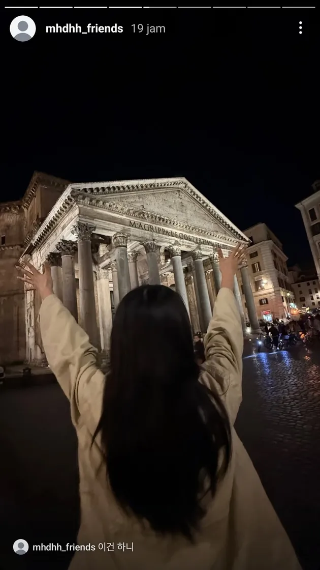 Hanni dan Minji Nikmati Liburan di Roma
