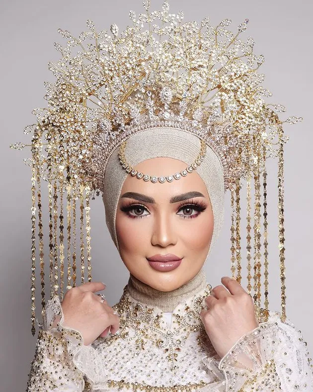 Imel Putri Cahyati Jadi Pengantin