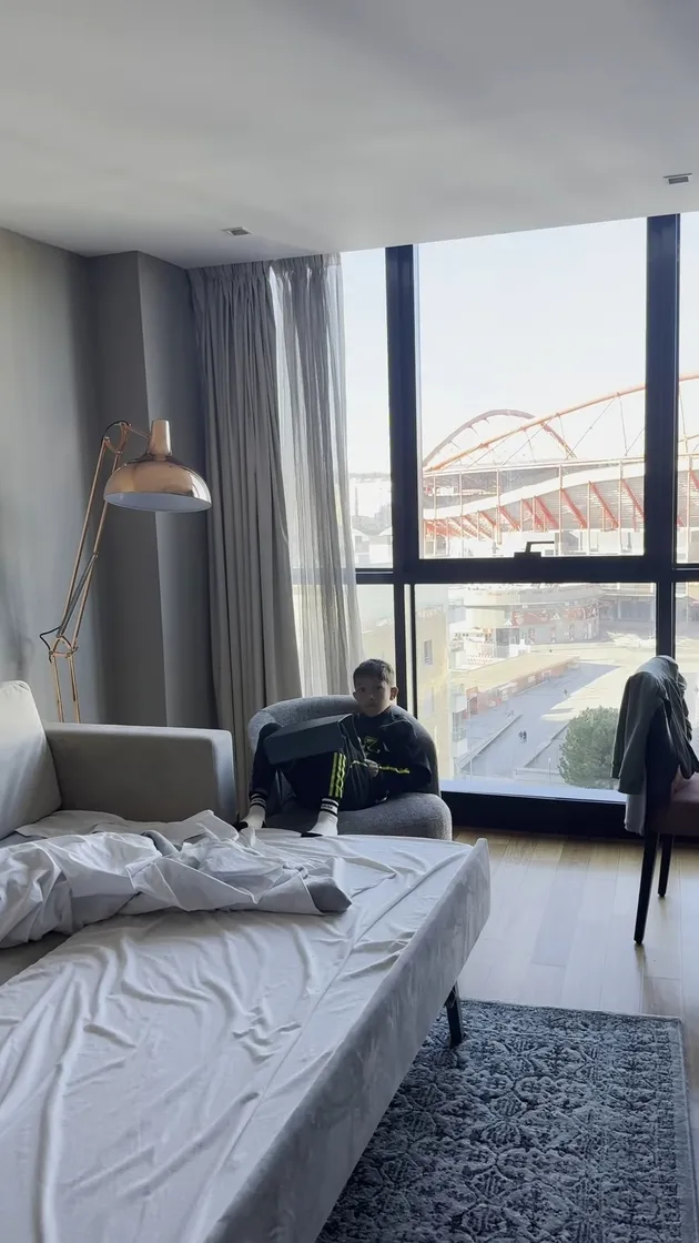 Irfan Bachdim Beri Kejutan Kenji