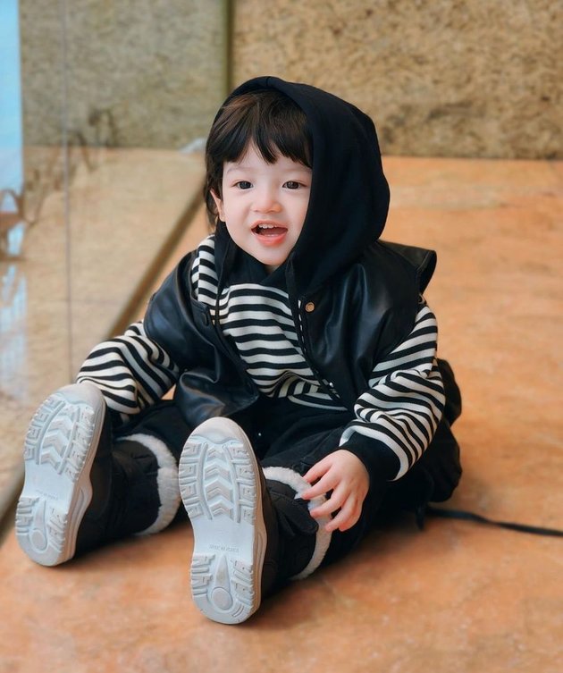 8 Portraits of Jourell, the Youngest Son of Cut Meyriska and Roger Danuarta, Getting More Handsome and Adorable - Called a Korean Baby