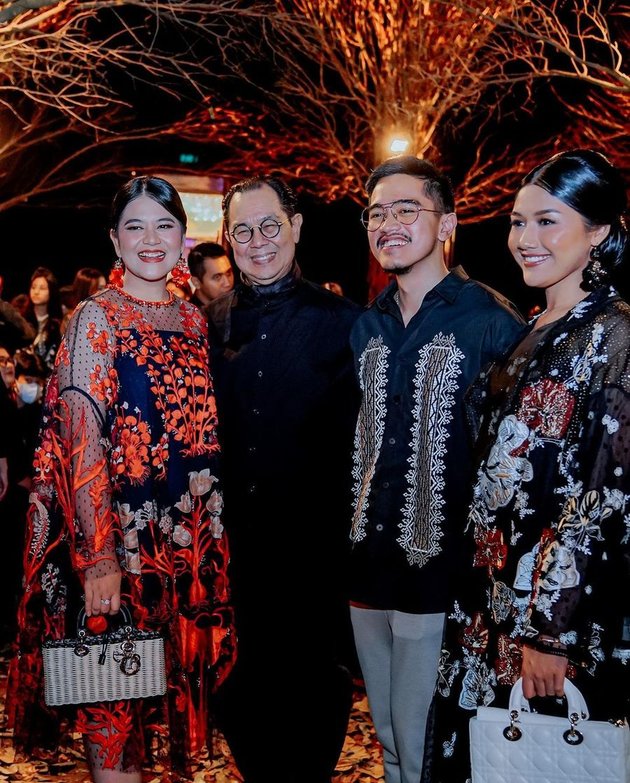 8 Photos of Kahiyang Ayu at a Fashion Show, Beautiful and Elegant - Netizens Focus on Kaesang Pangarep Instead