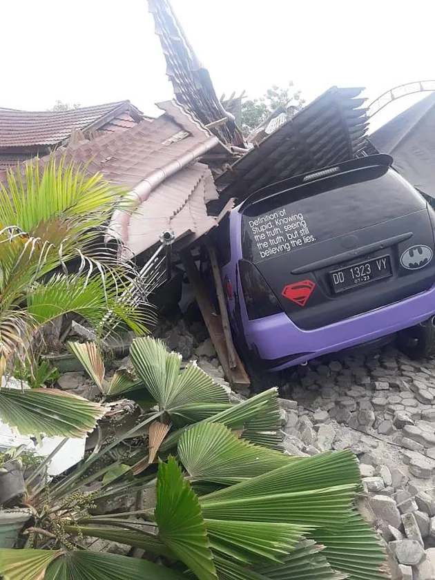 gempa palu, gempa di palu, kondisi palu donggala, gempa tsunami palu