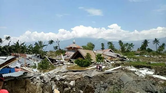 gempa palu, gempa di palu, kondisi palu donggala, gempa tsunami palu