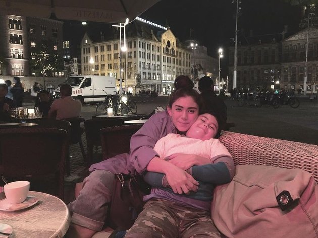 8 Potraits of Thalita Latief's Togetherness with Her Precious Child, It's Been a Long Time Since She Uploaded Moments with Her Husband