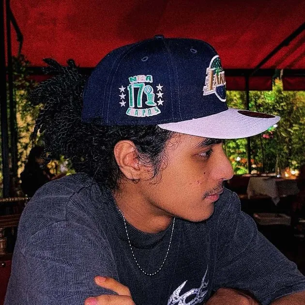 Vadel Badjideh Tetap Puasa Meski Sakit di Tahanan