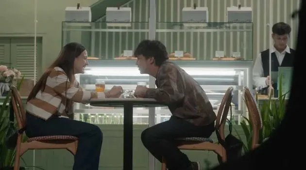 Shella dan Albi di film 