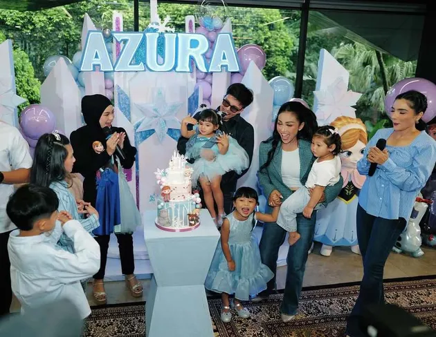 Potret bahagia Kris Dayanti dan Ashanty di ultah Azura