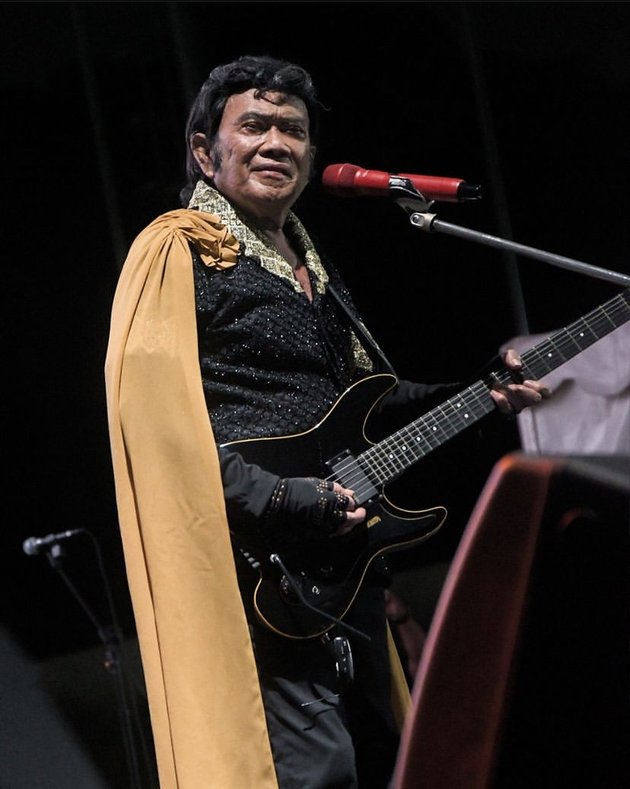 8 Portraits of Rhoma Irama's Hit Songs that are Still Known Today, Often Used During Dangdut Auditions