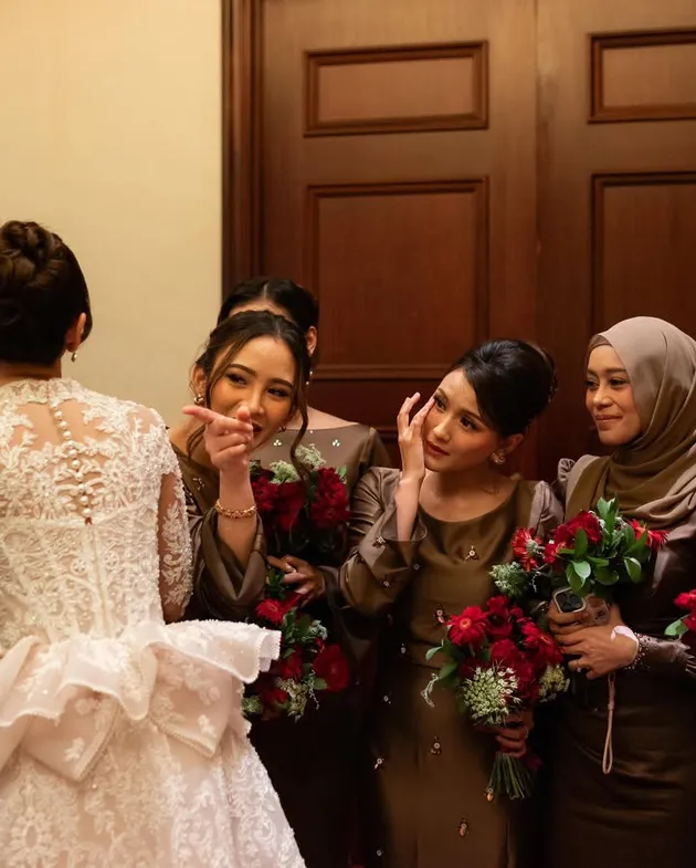 Lesti jadi bridesmaid di pernikahan Valerie Tifanka