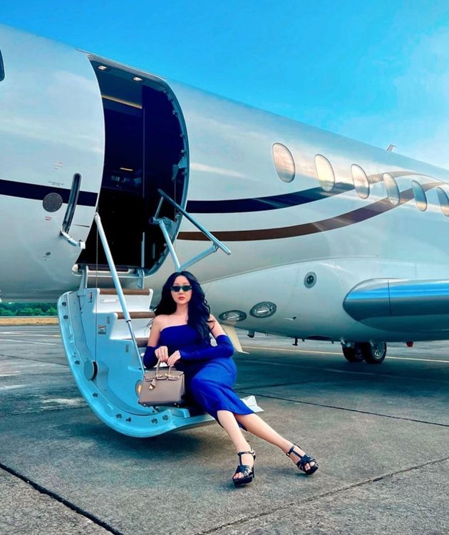 8 Photos of Lucinta Luna on a Private Jet, Elegant Like a Socialite Woman