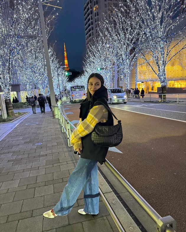 8 Photos of Luna Maya Vacationing with Maxime Bouttier in Japan While Watching Taylor Swift Concert